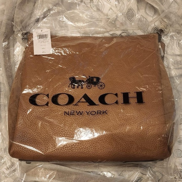 Coach Purse - New With Tags - Picture 1 of 4